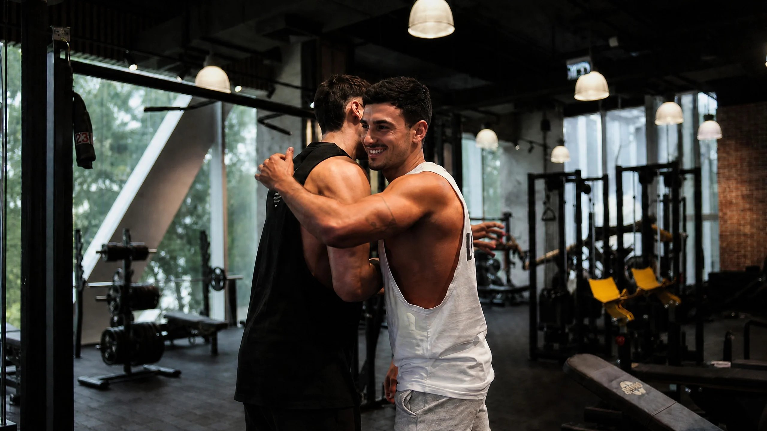 How to Find the Right Personal Trainer in Dubai (2026 Guide) blog post cover image