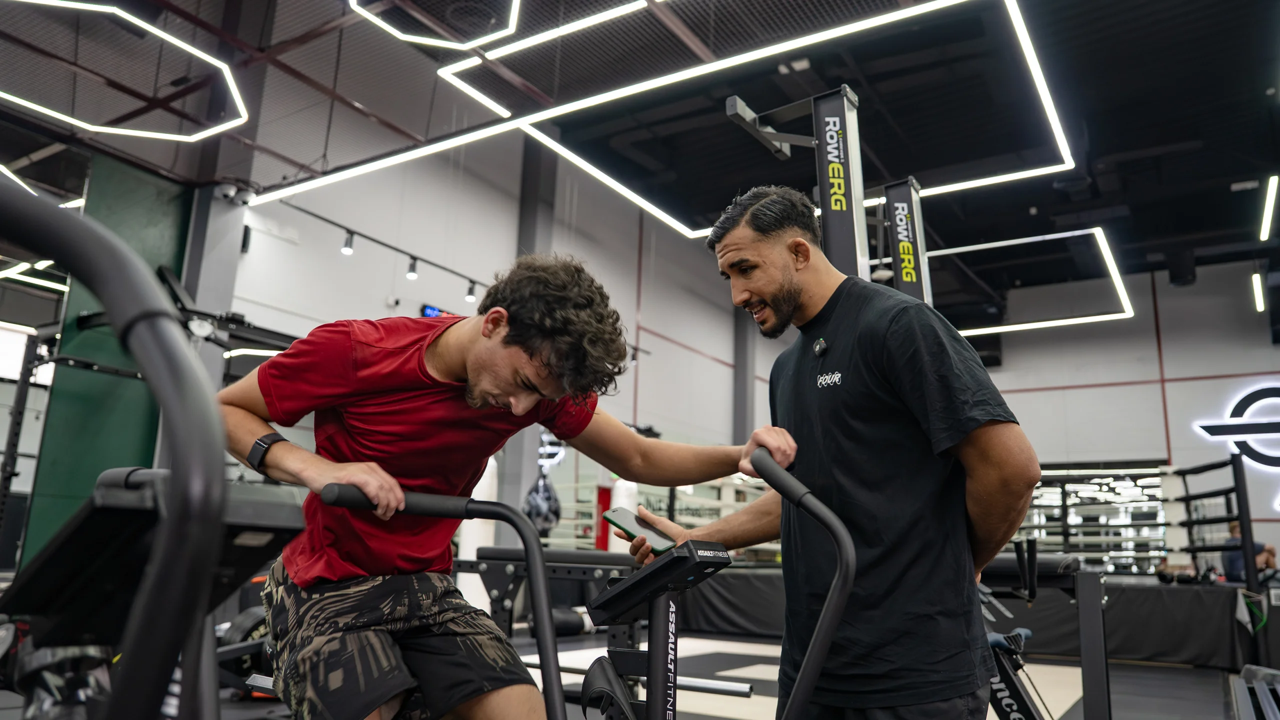 Why You’re Not Seeing Results in the Gym (And How to Fix It) blog post cover image