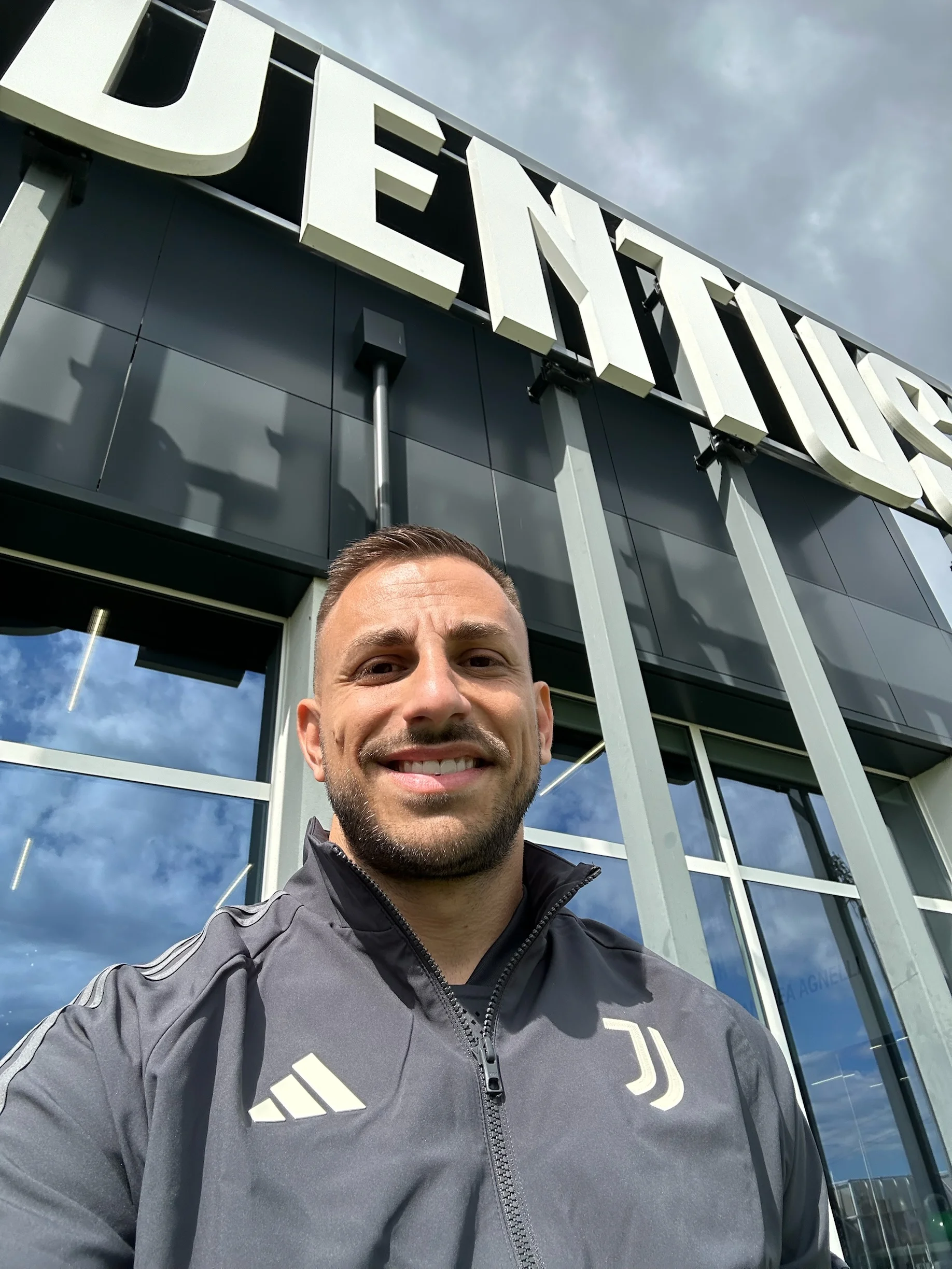 UEFA-Licensed Football Coach | Youth Development Specialist UAE photo 2