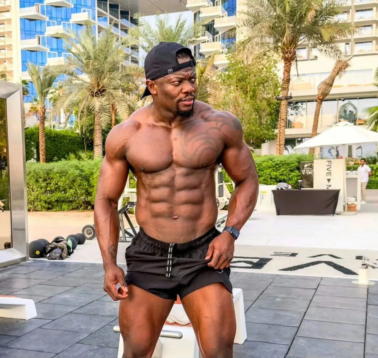 Coach Wale coaching listing photo for Fat Loss & Strength Coach | Transforming Bodies with Science